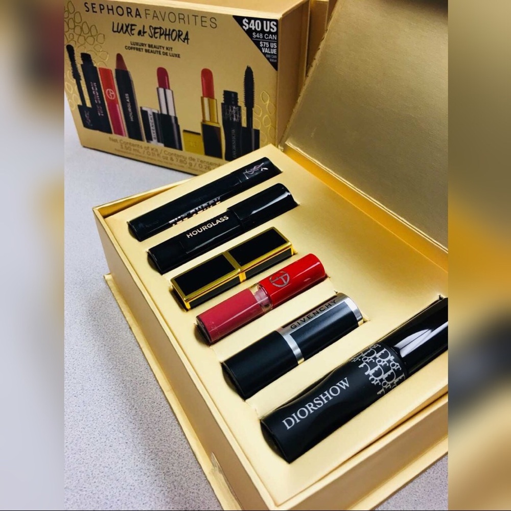 Sephora Favorites Lipstick set Limited.